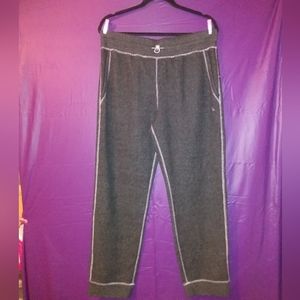 NWT Alternative Outdoor Sweats by Nordstrom med black and lavender